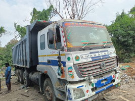 2017 model Used Bharat Benz 3128 R Tipper for sale in Hyderabad by owners online at best price, Product ID: 451804, Image 2- Infra Bazaar