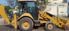2022 model Used CAT 2022 Backhoe Loader for sale in Ghazipur by owners online at best price, Product ID: 452077, Image 1- Infra Bazaar