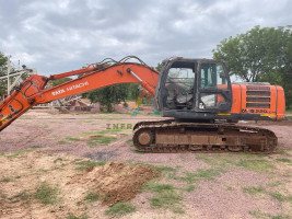 2015 model Used Tata Hitachi 2015 Excavator for sale in Khajuraho  by owners online at best price, Product ID: 450614, Image 3- Infra Bazaar