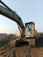 2012 model Used Volvo EC 210 B Prime Excavator for sale in Kutch by owners online at best price, Product ID: 452050, Image 5- Infra Bazaar