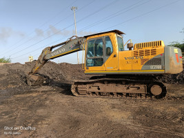 2012 model Used Volvo EC 210 B Prime Excavator for sale in Kutch by owners online at best price, Product ID: 452050, Image 2- Infra Bazaar