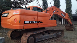 2013 model Used Doosan DX210LC Excavator for sale in Siddipet by owners online at best price, Product ID: 451946, Image 2- Infra Bazaar