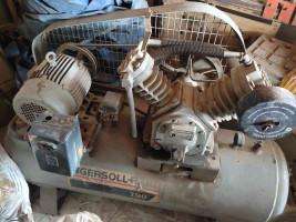 2000 model Used Ingersoll Rand GK828      5 HP Air Compressor for sale in Chiloda by owners online at best price, Product ID: 451103, Image 1- Infra Bazaar