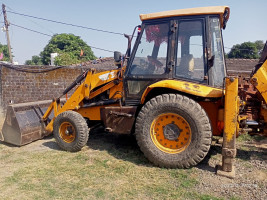 2007 model Used JCB 2008 Backhoe Loader for sale in Sehore by owners online at best price, Product ID: 451124, Image 1- Infra Bazaar