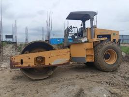 2009 model Used Volvo SD110 Compactor for sale in Hyderabad by owners online at best price, Product ID: 451999, Image 1- Infra Bazaar