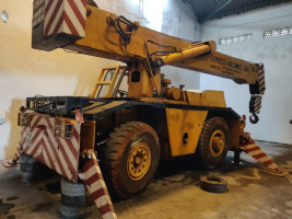 1995 model Used Escorts HY-17 Crane for sale in Sancoale Industrial Estate by owners online at best price, Product ID: 451111, Image 2- Infra Bazaar