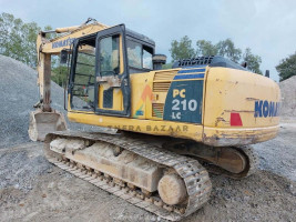 2018 model Used L&T Komatsu PC210 Excavator for sale in hyderabad by owners online at best price, Product ID: 450559, Image 1- Infra Bazaar