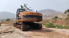 2010 model Used JCB JS 200 Excavator for sale in Shahada by owners online at best price, Product ID: 452058, Image 1- Infra Bazaar