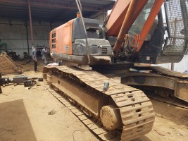 2015 model Used Tata Hitachi Zasxis 220 Excavator for sale in COIMBATORE by owners online at best price, Product ID: 450155, Image 2- Infra Bazaar