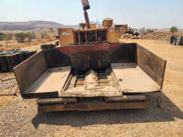 1999 model Used Apollo BG 220 Paver for sale in Kolhapur by owners online at best price, Product ID: 452030, Image 4- Infra Bazaar