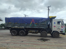 2016 model Used Ashok Leyland 3118 Tipper for sale in Mall by owners online at best price, Product ID: 451762, Image 4- Infra Bazaar