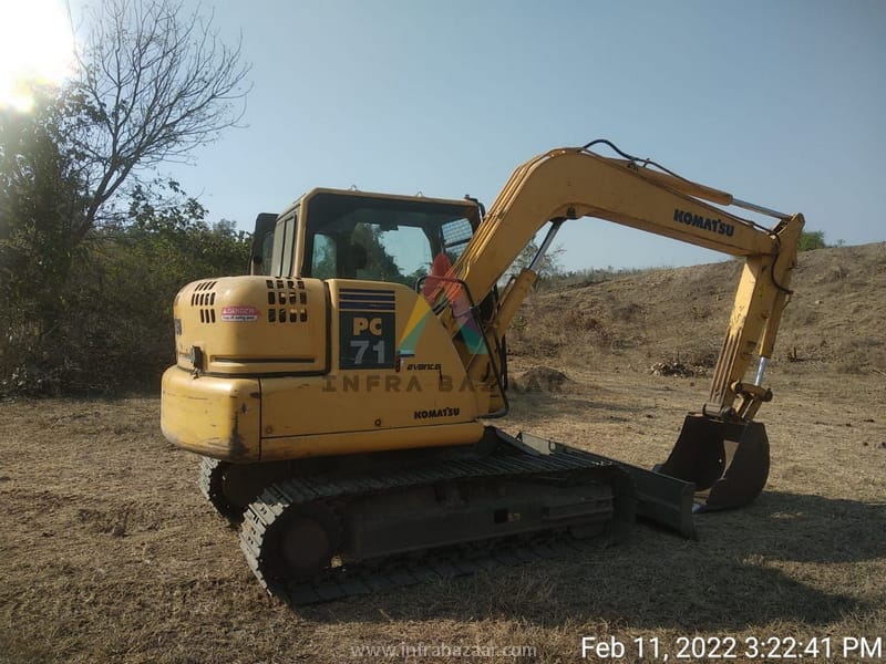 2019 model Used L&T Komatsu PC 71 Excavator for sale in Polavaram by owners online at best price, Product ID: 450333, Image 7- Infra Bazaar