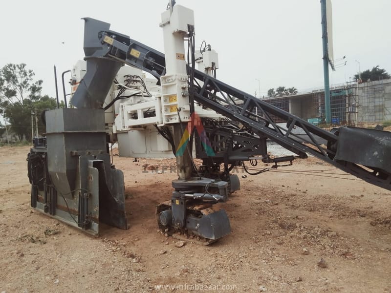 2009 model Used Wirtgen SP150 Paver for sale in Bangalore by owners online at best price, Product ID: 450232, Image 4- Infra Bazaar